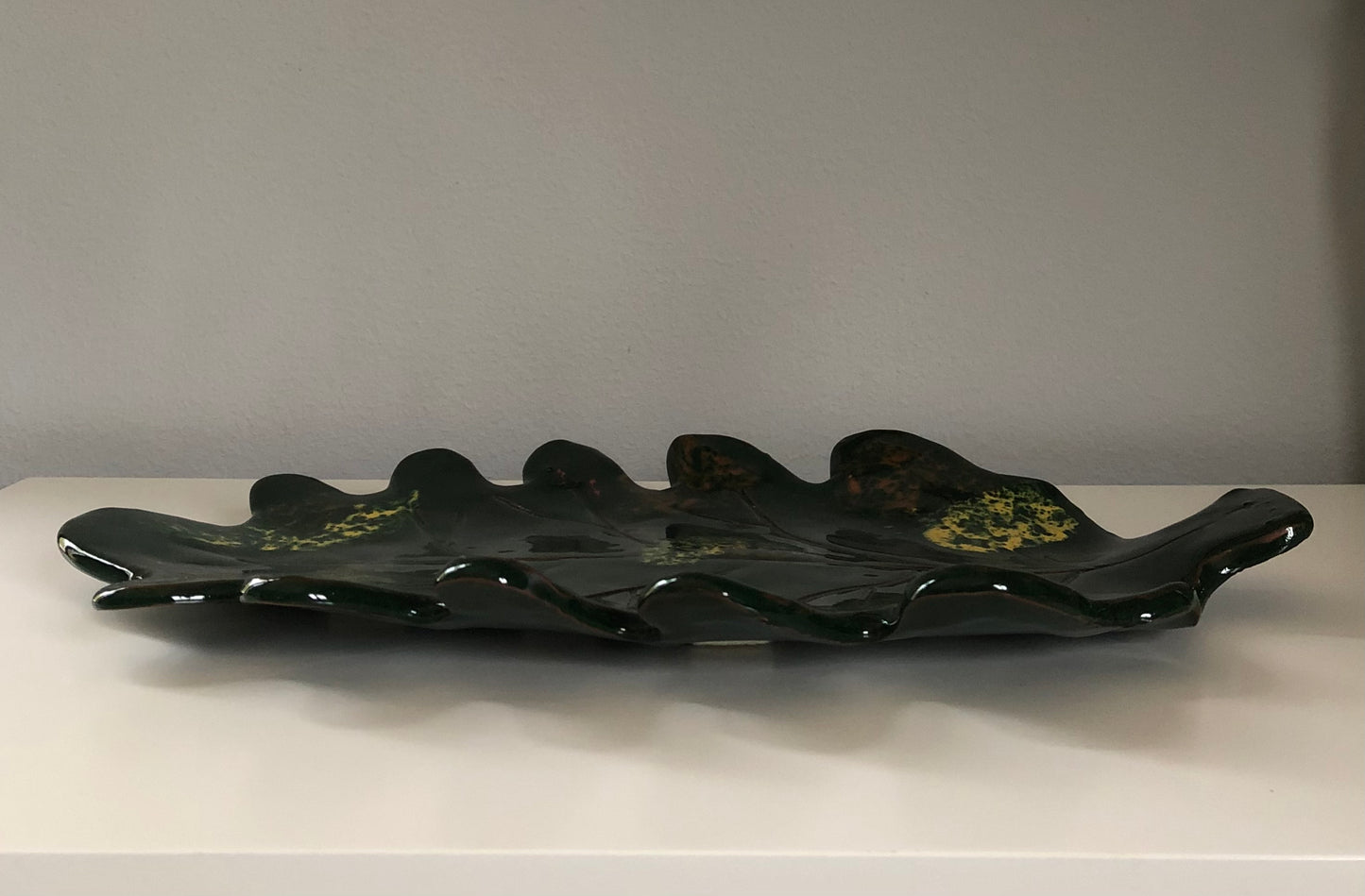 Large ceramic oak leaf