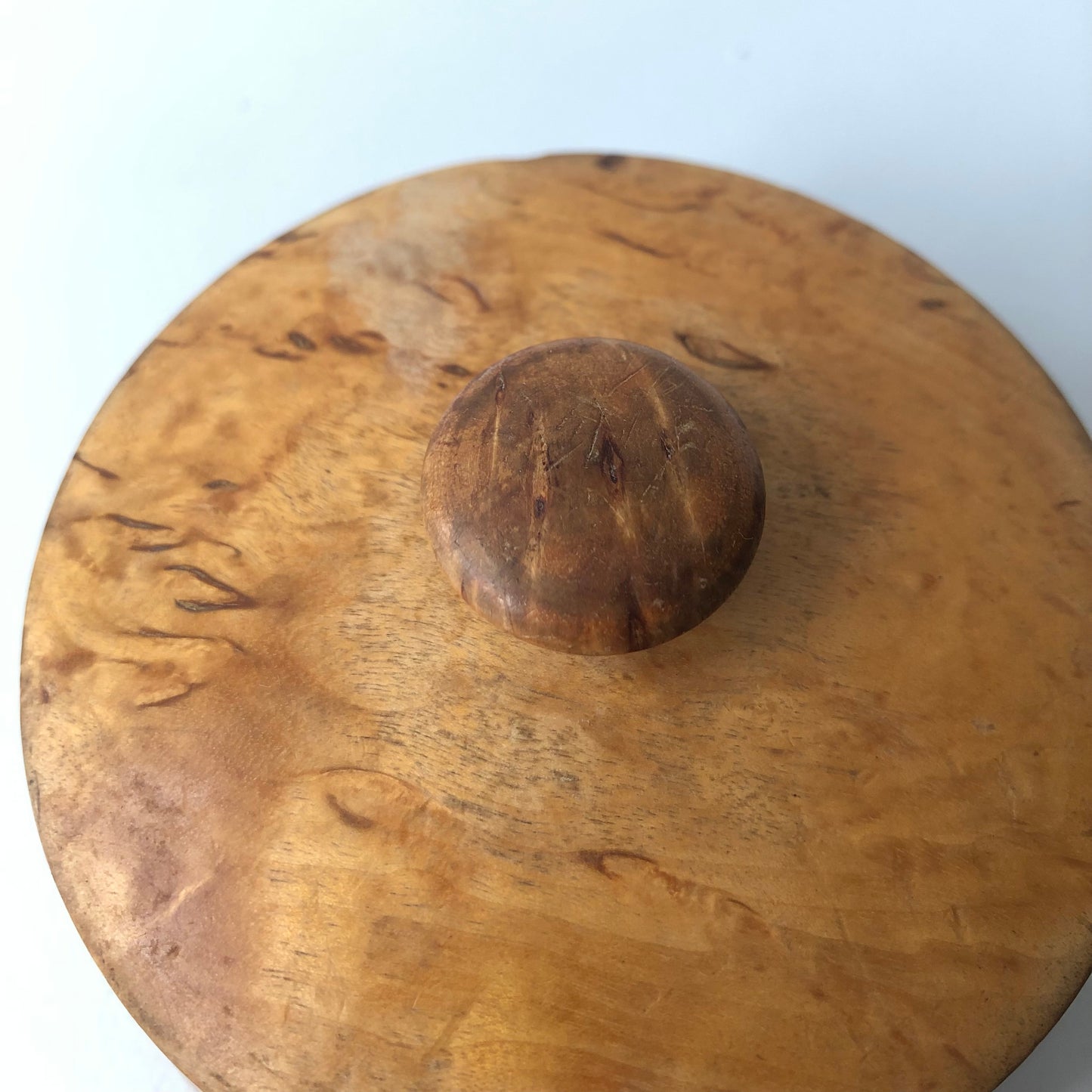 Wood lidded box