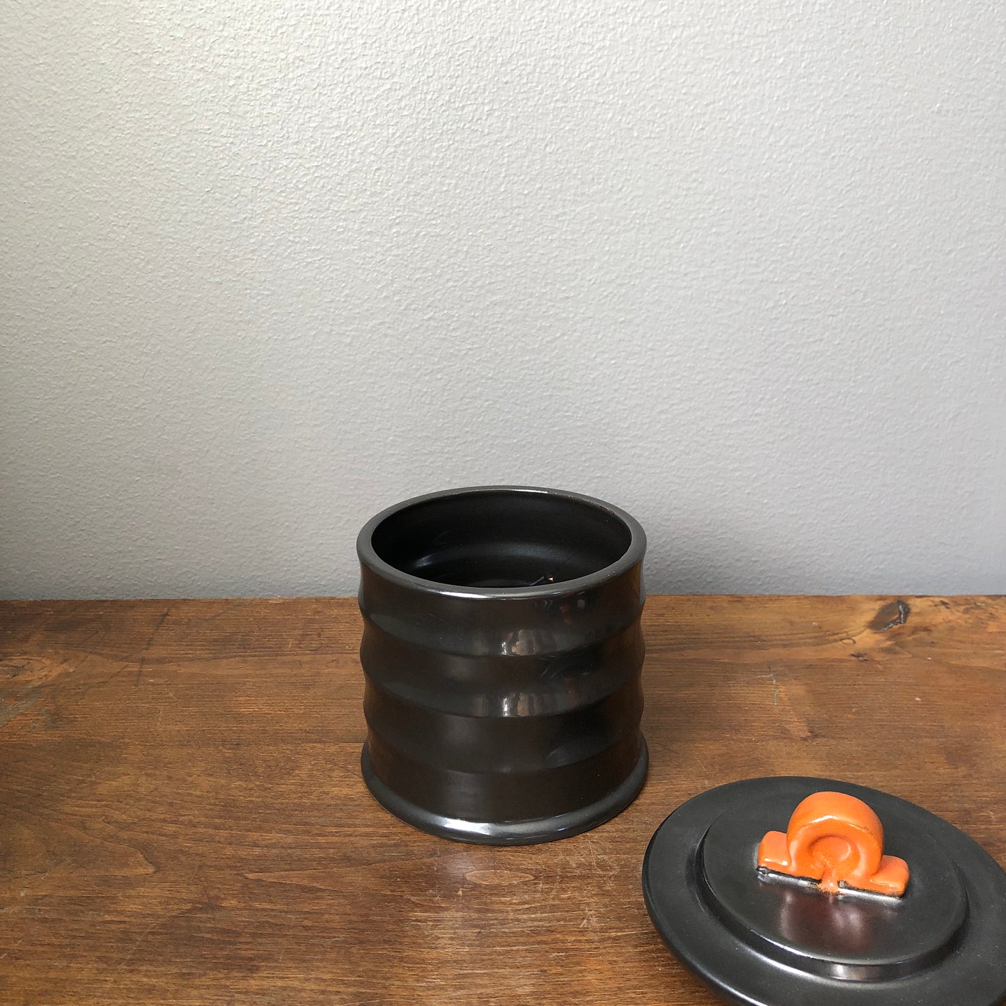 Upsala Ekeby tobacco jar