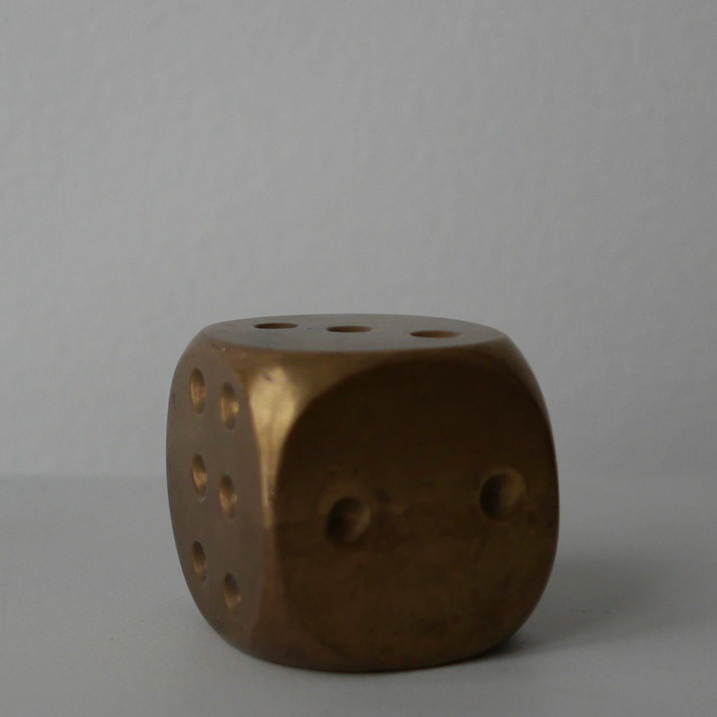 Dice paperweight