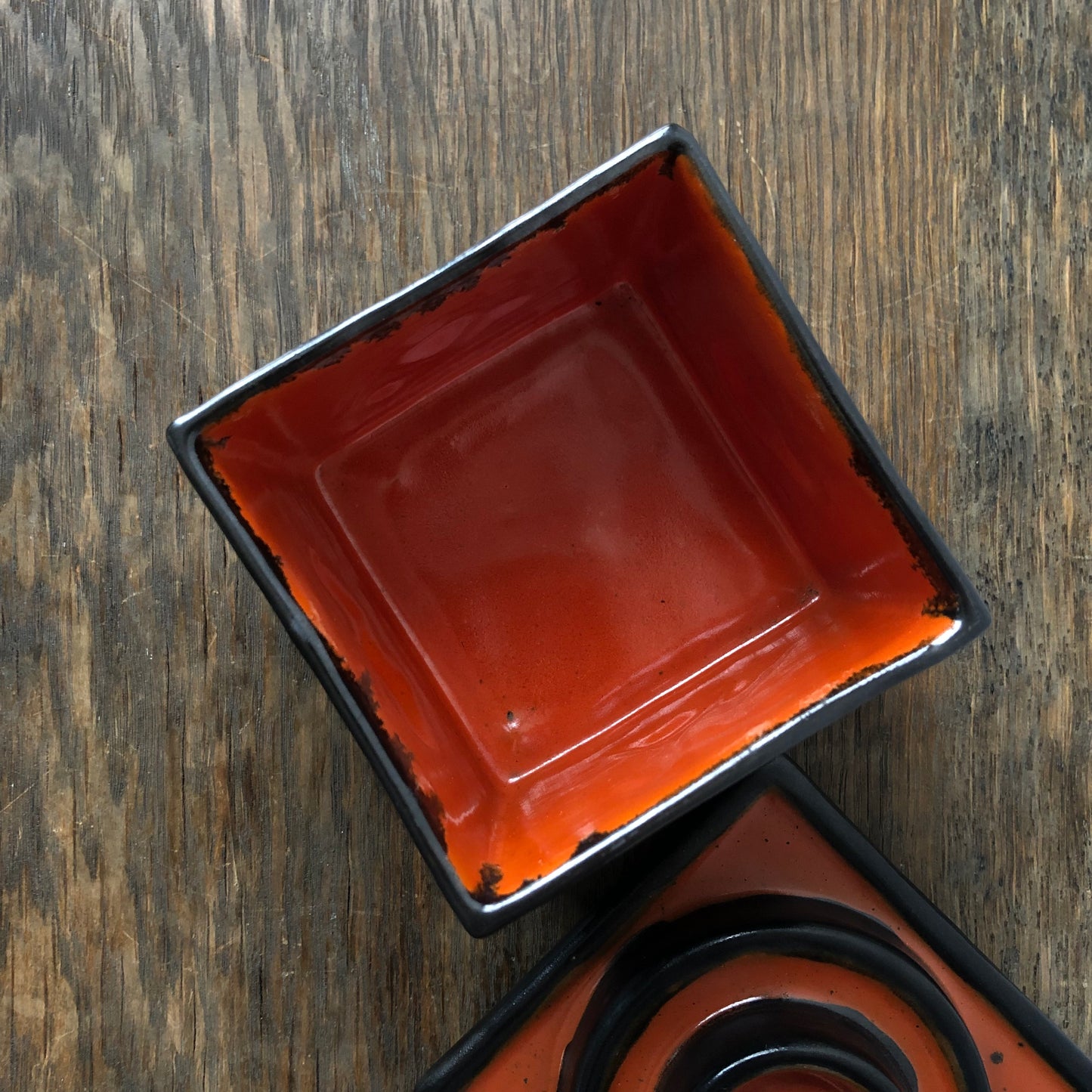 Upsala-Ekeby lidded box