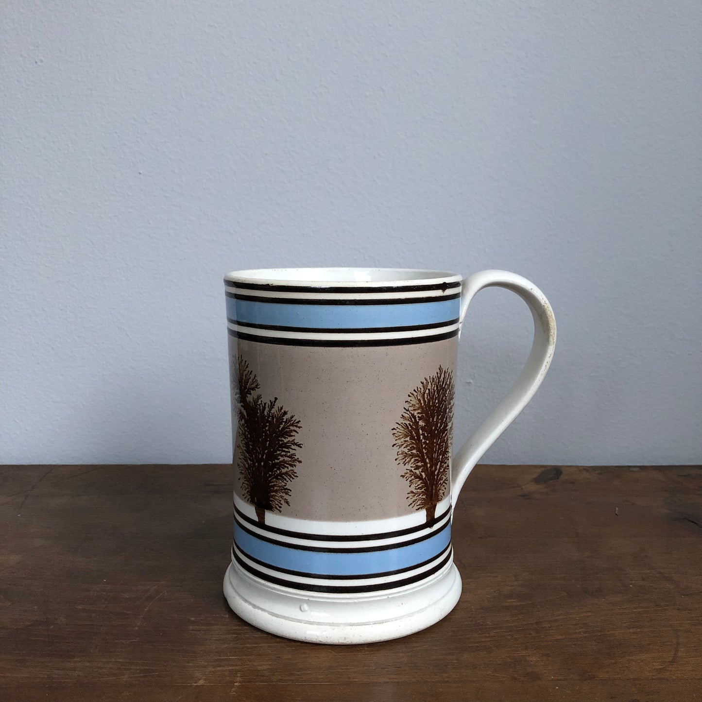 Mochaware pottery tankard mug