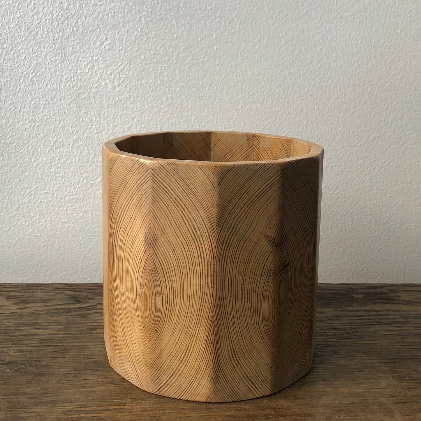 Wooden pot