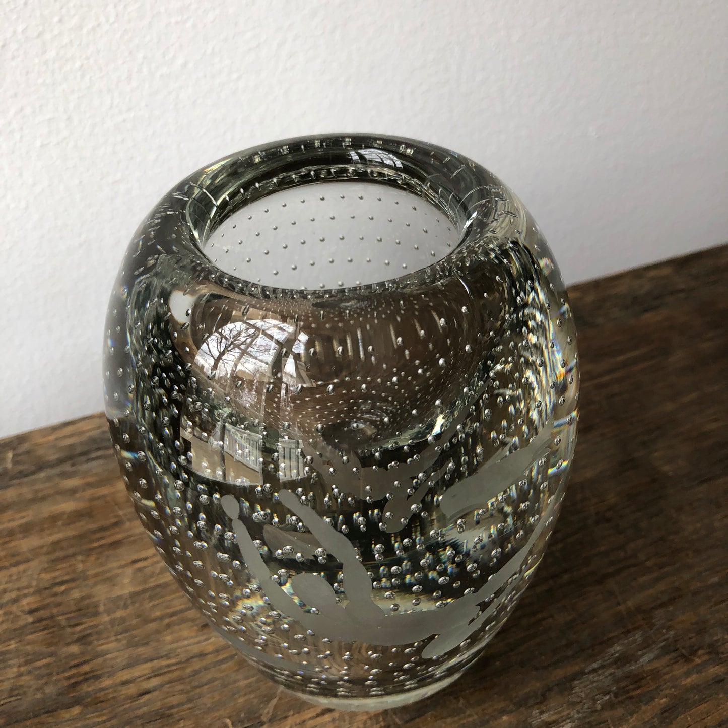 Glass vase