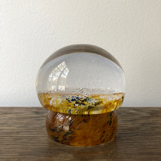 Göran Wärff paperweight