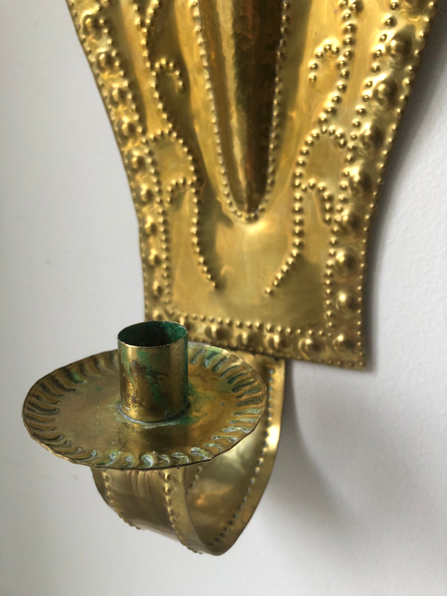 Candle sconce