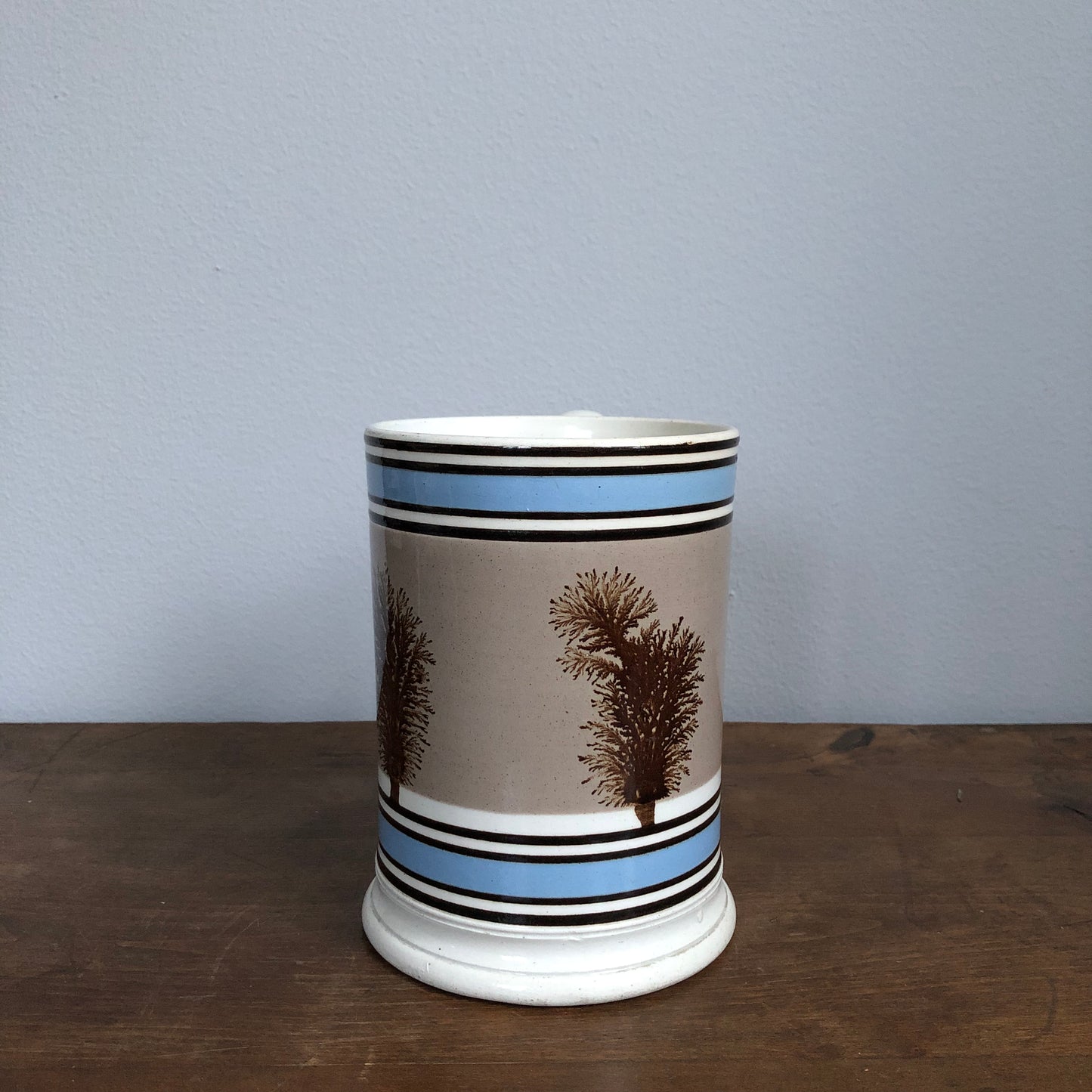 Mochaware pottery tankard mug