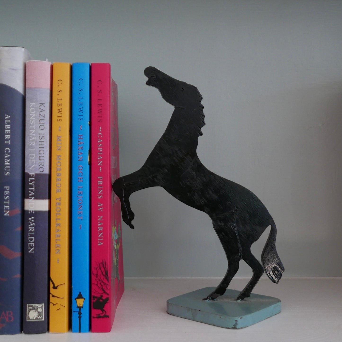 Horse bookend